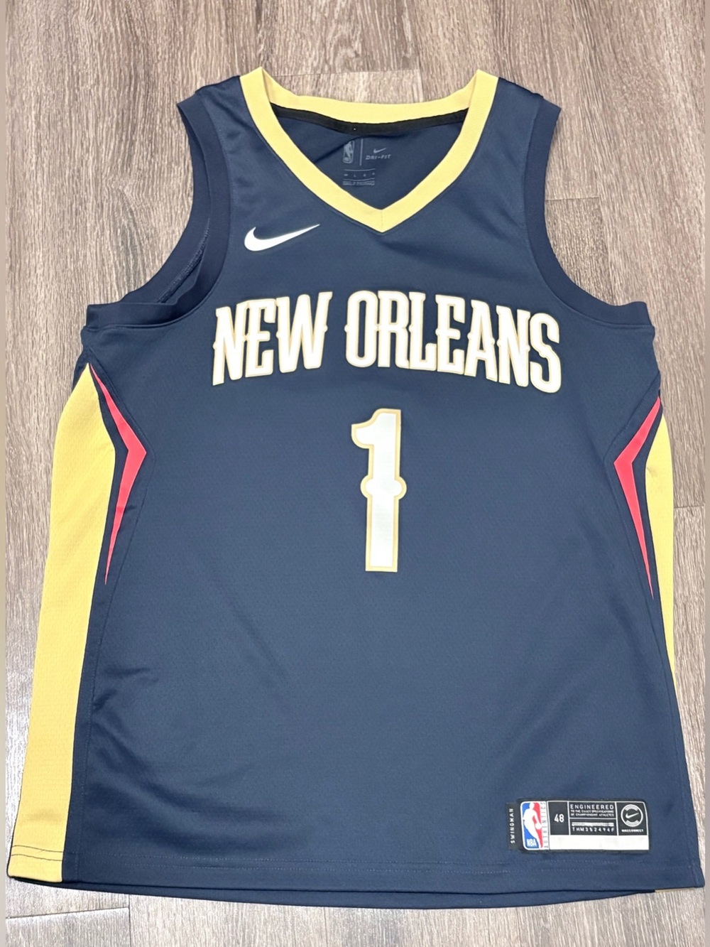 Nike Adult New Orleans Pelicans Zion Williamson #1 Swingman Icon Jersey Size L
